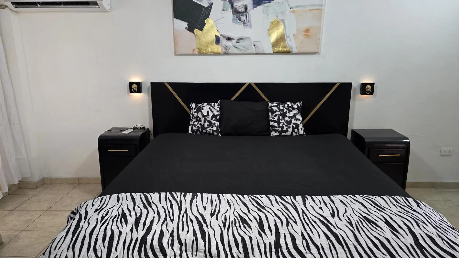 Linkzup Europa Condos El Batey