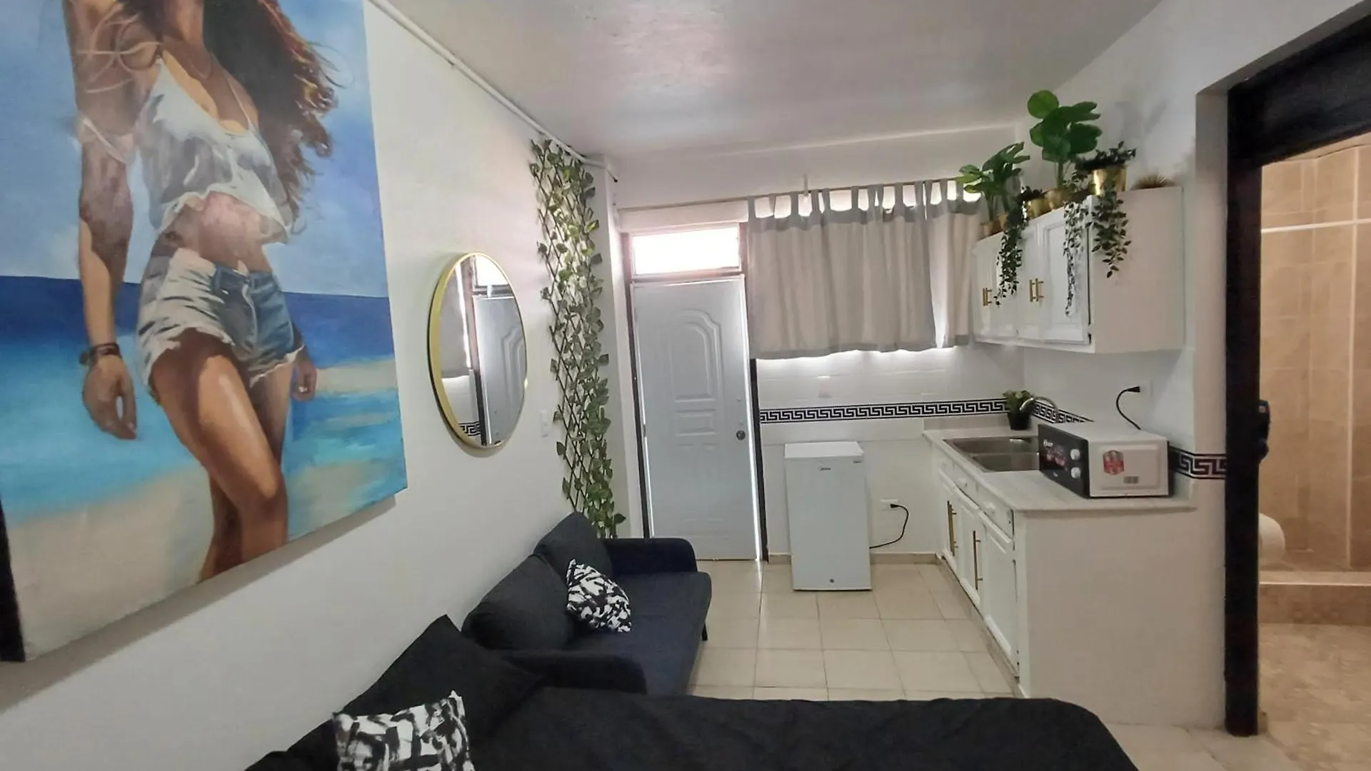 Linkzup Europa Condos El Batey 0*,